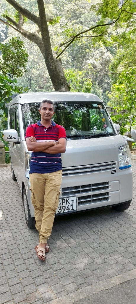Gimhani Tours Owner